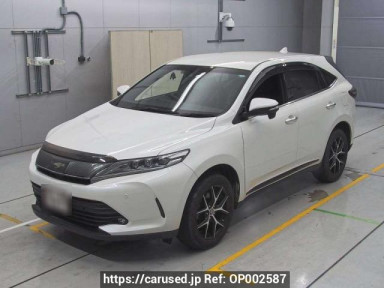 Toyota Harrier ZSU60W