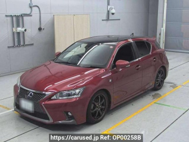 Lexus CT ZWA10