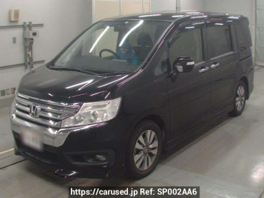 Honda Step WGN Spada RK5