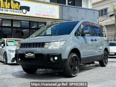 Mitsubishi Delica D5 CV5W