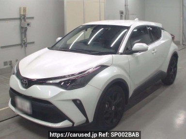 Toyota C-HR NGX10