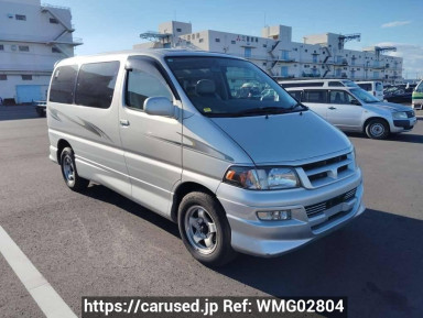 Toyota Regius Wagon RCH41W