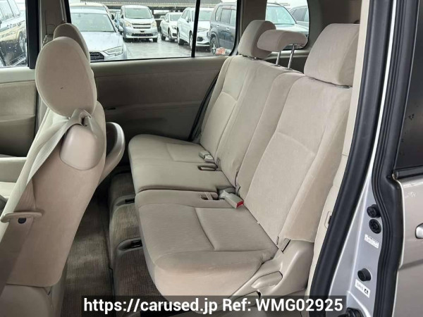 Used 2010 AT toyota isis ZGM10G Image[16]