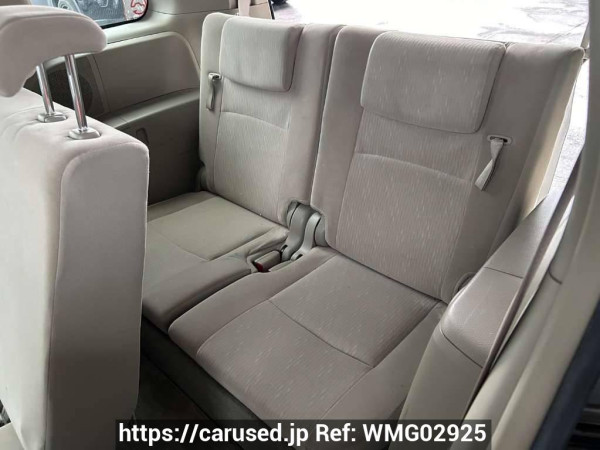 Used 2010 AT toyota isis ZGM10G Image[17]