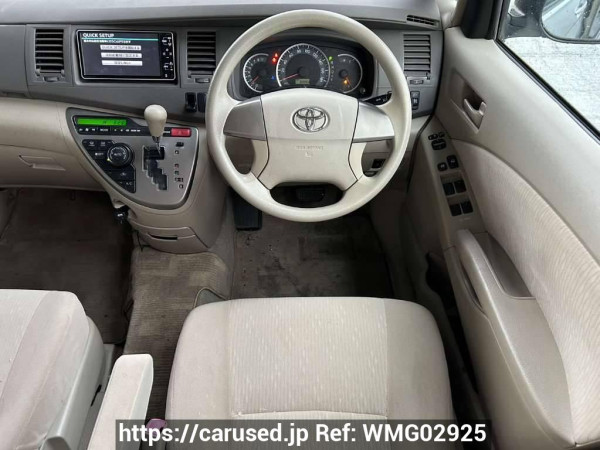 Used 2010 AT toyota isis ZGM10G Image[21]