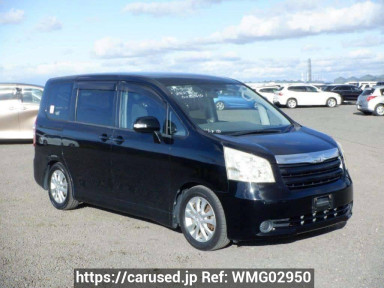 Toyota Noah ZRR70G