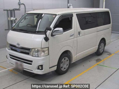 Toyota Regiusace Van TRH200V