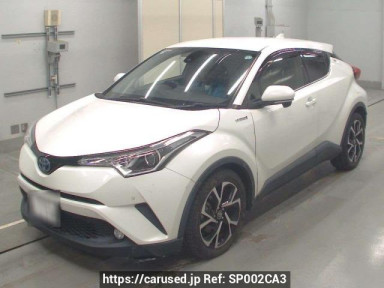 Toyota C-HR ZYX10