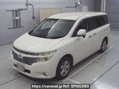 Nissan Elgrand TE52