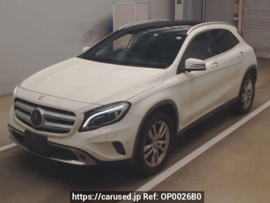 Mercedes Benz GLA-Class 156946