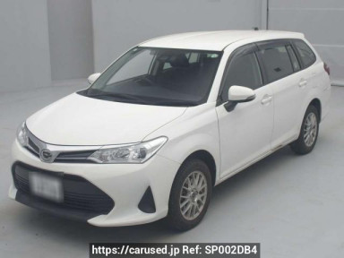 Toyota Corolla Fielder NZE164G