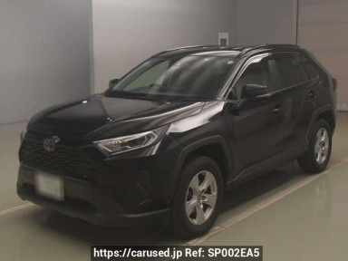 Toyota RAV4 AXAH52