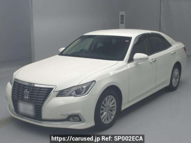 Toyota Crown GRS210