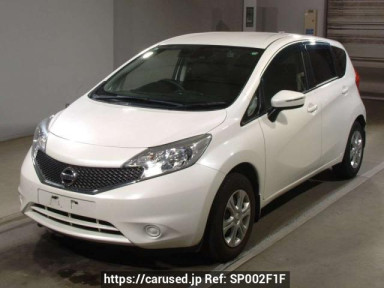 Nissan Note E12