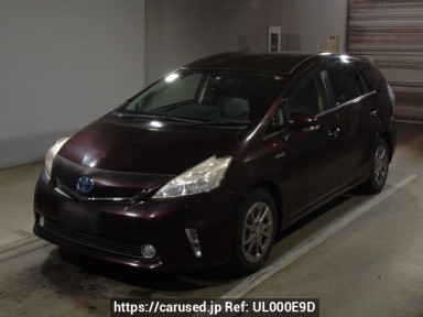 Toyota Prius alpha ZVW41W