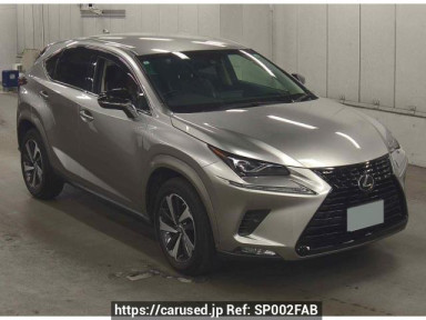 Lexus NX AGZ10