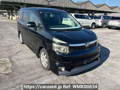 Toyota Voxy ZRR70W