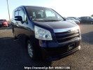 Toyota Noah ZRR75G