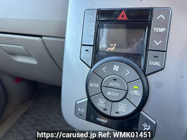 Used 2007 AT toyota noah ZRR75G Image[27]