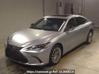 Lexus ES AXZH11