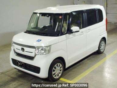 Honda N-BOX JF4