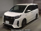 Toyota Noah ZWR80W