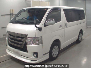 Toyota Hiace Van TRH200V