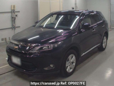 Toyota Harrier ZSU65W