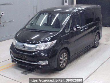 Honda Step WGN Spada RP3