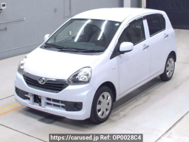 Daihatsu Mira es LA310S