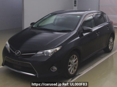 Toyota Auris NZE181H