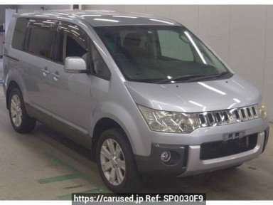 Mitsubishi Delica D5 CV5W