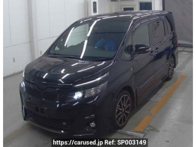 Toyota Voxy ZRR80W