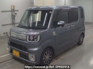 Daihatsu Wake LA700S