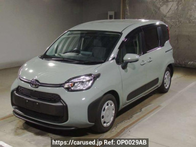 Toyota Sienta MXPL10G