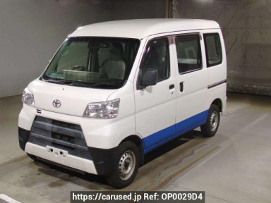 Toyota Pixis Van S321M