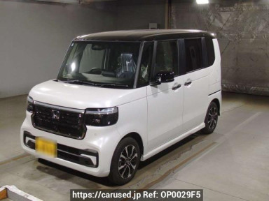 Honda N-BOX CUSTOM JF5