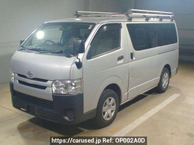 Toyota Hiace Van KDH201V