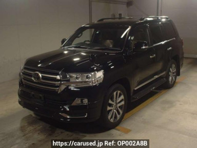 Toyota Land Cruiser URJ202W