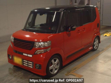 Honda N-BOX CUSTOM JF1