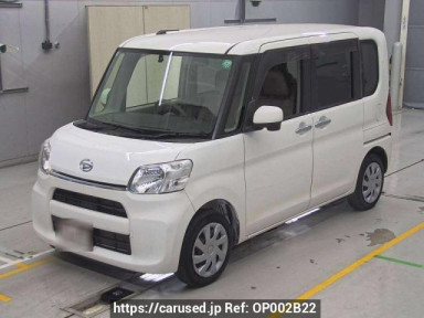 Daihatsu Tanto LA600S