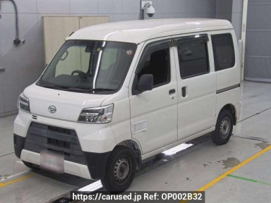 Daihatsu Hijet Cargo S321V