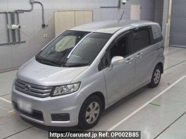 Honda Freed Spike GB3