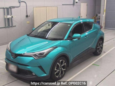 Toyota C-HR NGX10