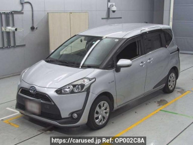 Toyota Sienta NHP170G