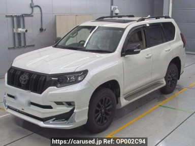 Toyota Land Cruiser Prado TRJ150W