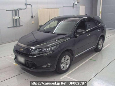 Toyota Harrier ZSU60W