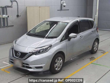 Nissan Note E12