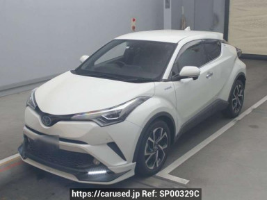 Toyota C-HR ZYX10