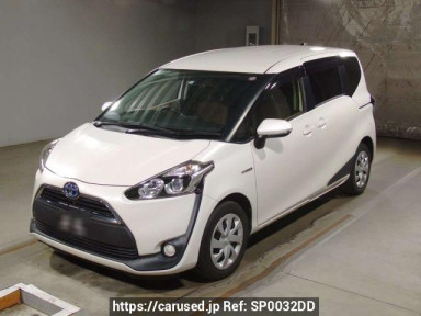 Toyota Sienta NHP170G